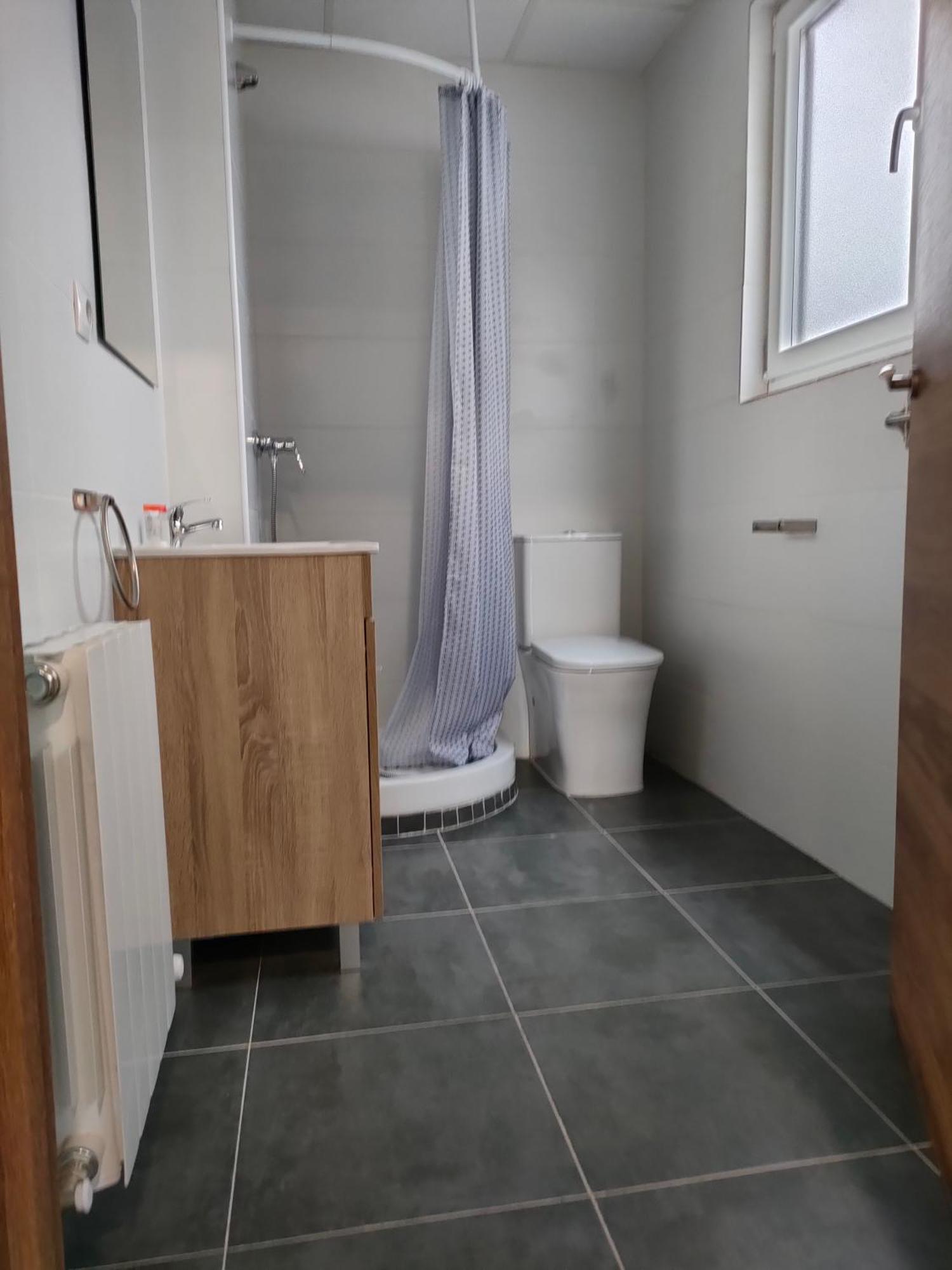 Apartamento Coqueto Ideal Parejas Bilbao Bagian luar foto